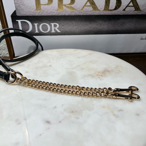 Coach Mini Pepper Crossbody In Signature Canvas Brown / Black  EUC - Picture 12 of 17